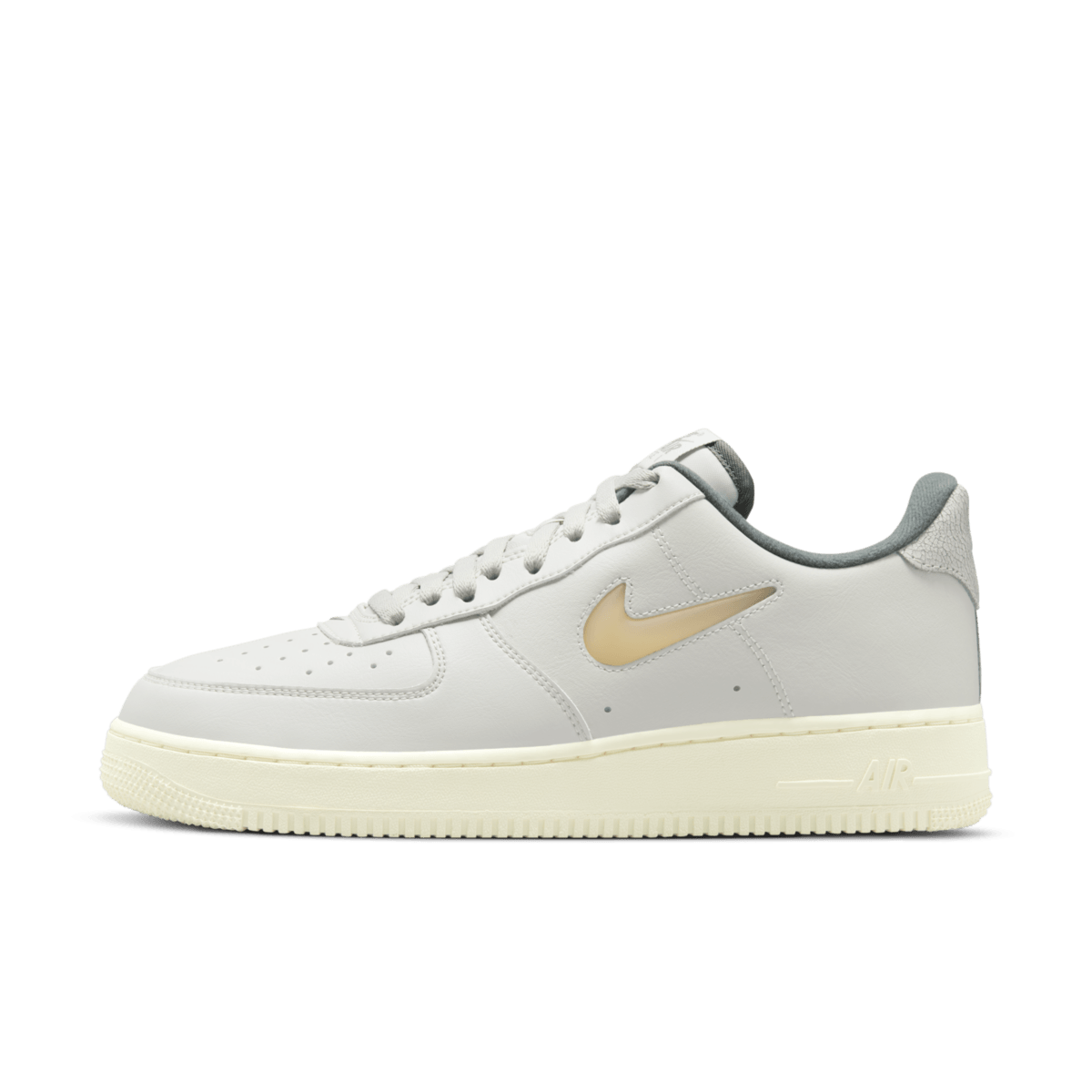Nike Air Force 1 Jewel 'Pale Vanillia' DC8894-001