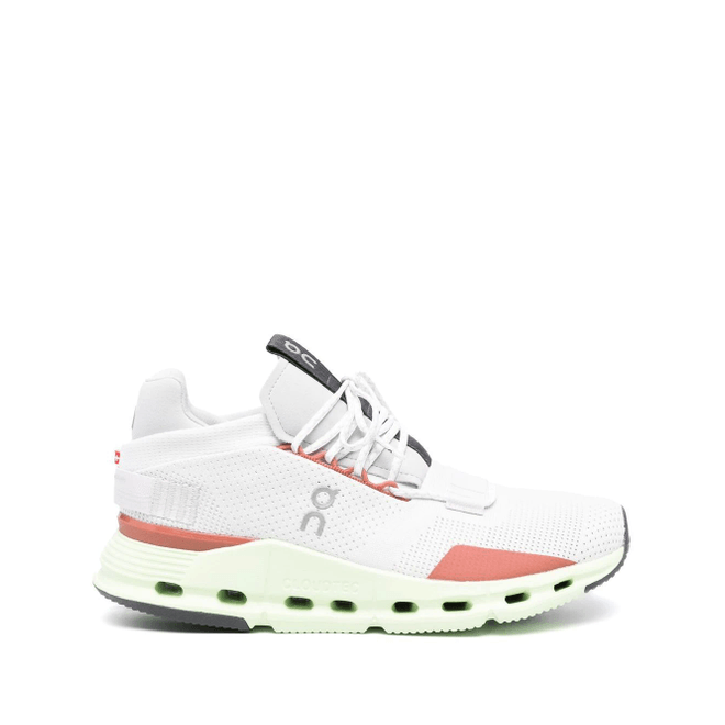 On Wmns Cloudnova 26.98489