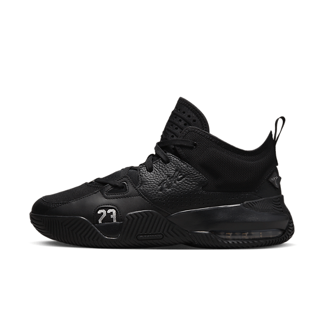 Jordan Stay Loyal 2 DQ8401-001
