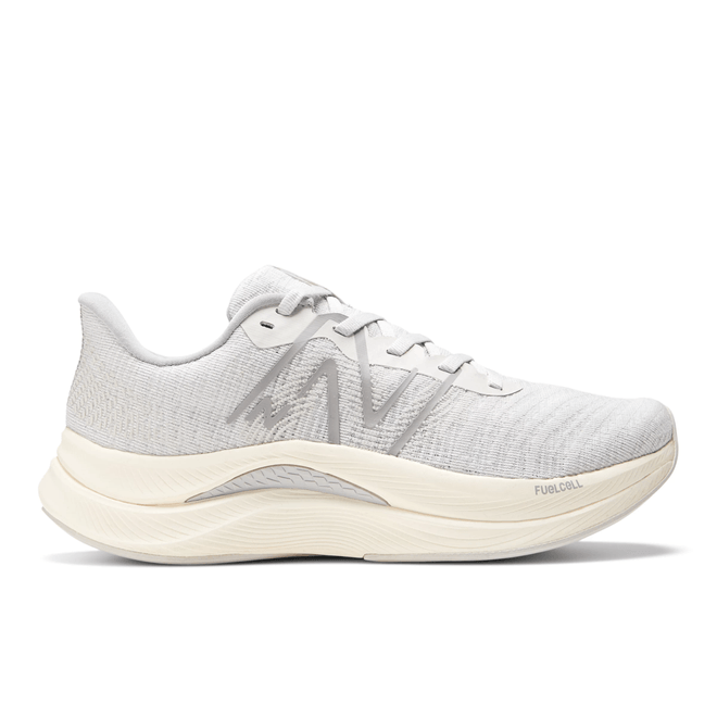 New Balance FuelCell Propel v4 WFCPRCB4