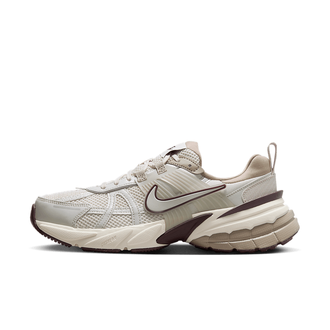 Nike V2K Run WMNS 'Cream' FD0736-103