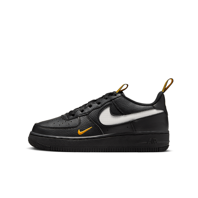 Nike Air Force 1 LV8 Older Kids' HF0095-001