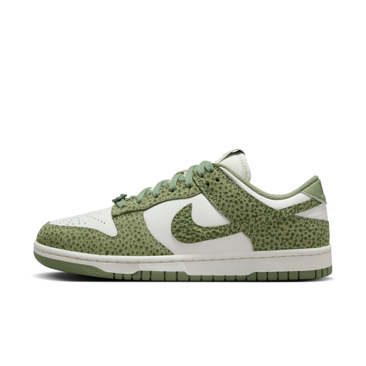 Nike Dunk Low WMNS 'Safari Oil Green' FV6516-300