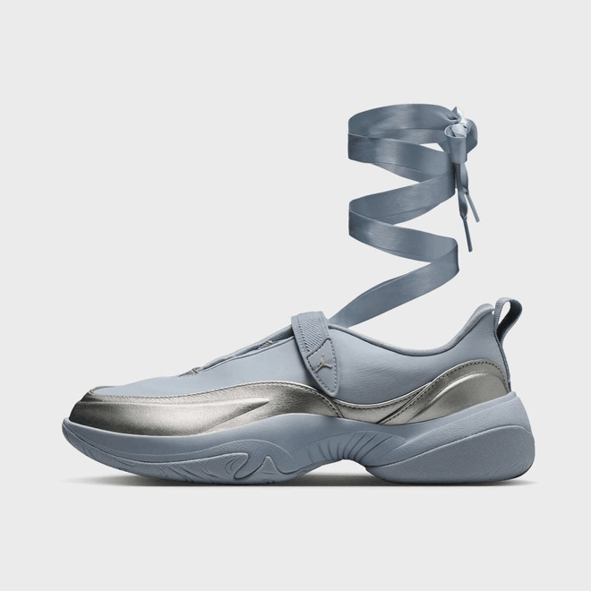 WMNS Pointe IB8597-002