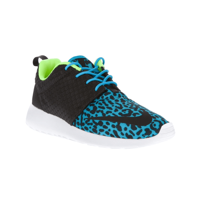 Nike 'Roshe Run' trainer 580573-402