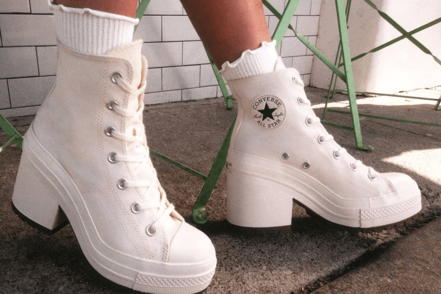 Hakken en sneakers combi: Converse verrast met Chuck 70 De Luxe Heel