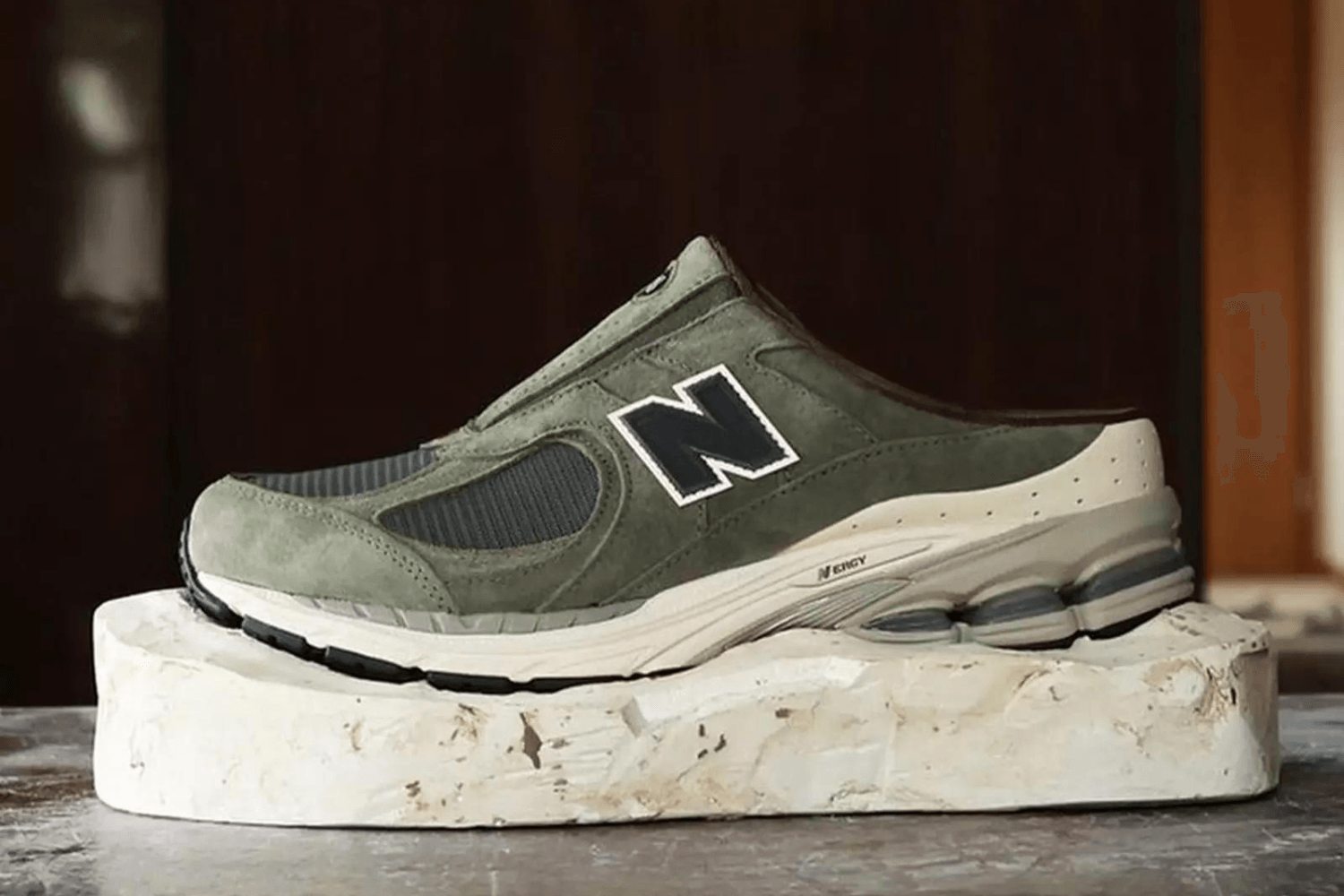 Sneakersnstuff x New Balance 2002R Mule &#8216;Goods From Home&#8217;