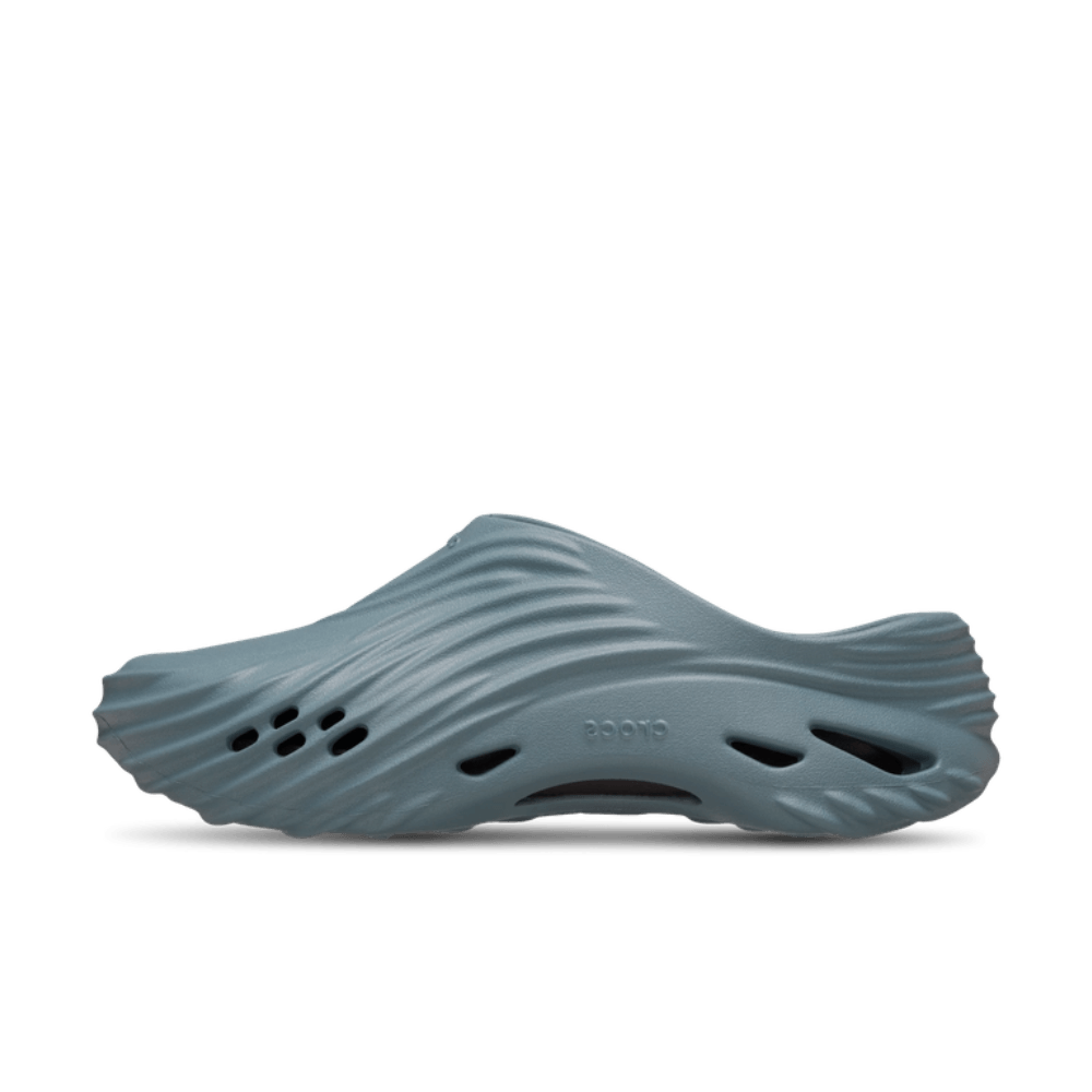 Crocs  Echo Wave 210521-3YO