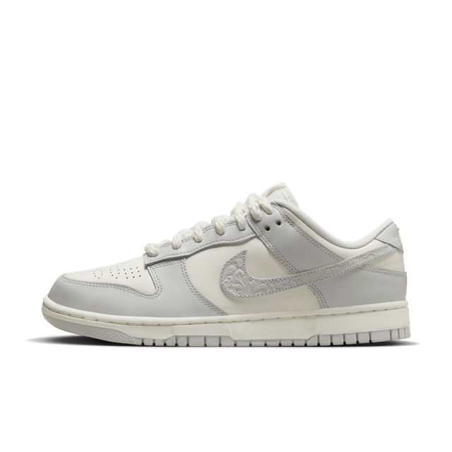 Nike Dunk Low 'Needlework' FJ4553133 Sneakerjagers