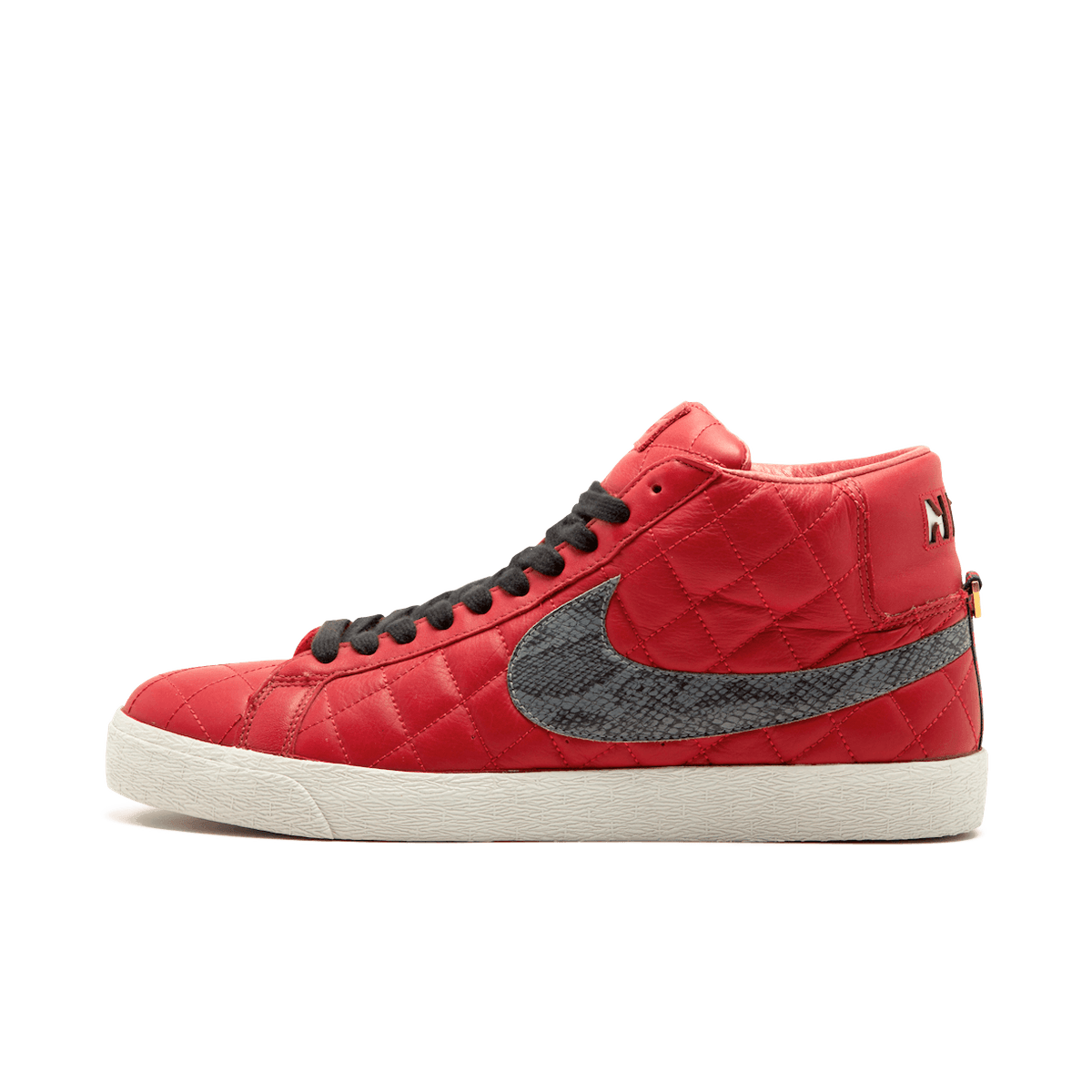 Supreme x Nike Blazer SB 'Red 313962-601