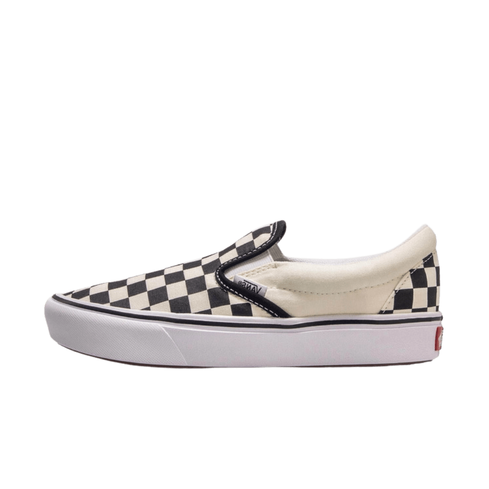 Vans Comfycush Slip On Checkerboard White Black VN0A3WMDVO41