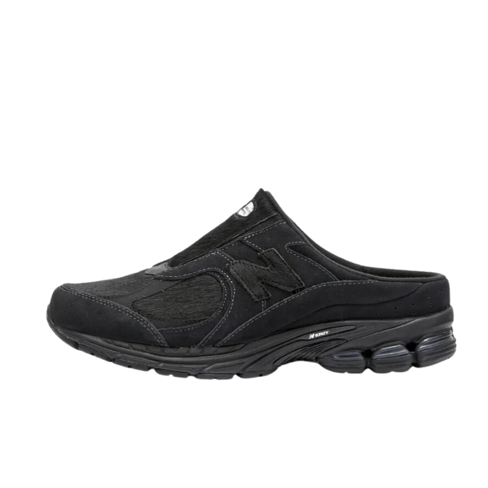 New Balance 2002RMR mule M2002RMR