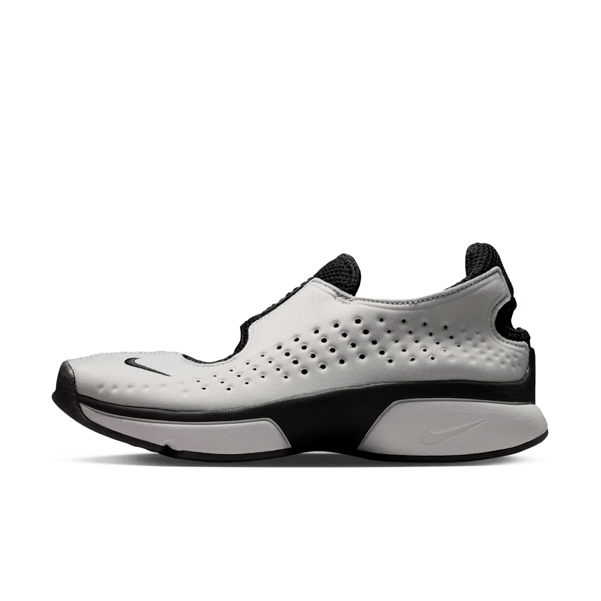 Nike Rift 2 'Black & Metallic Silver' IQ8006-003