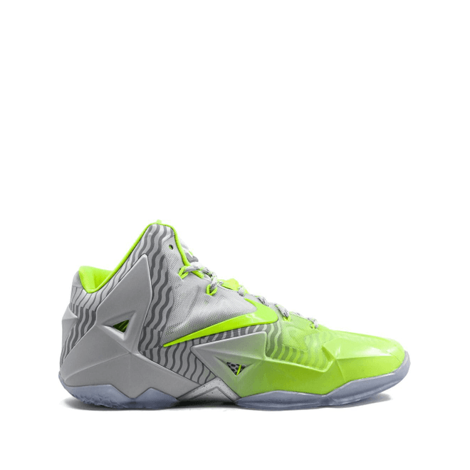 Nike Lebron 11 683252-074