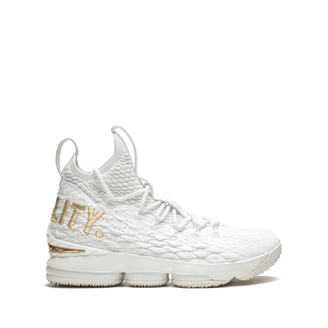 Nike Lebron 15 897648-101