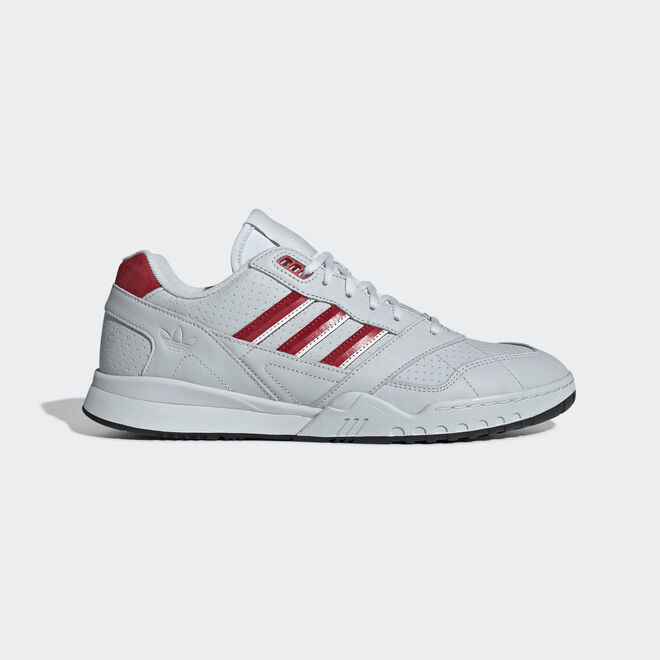 Adidas A.R. Trainer EE5399