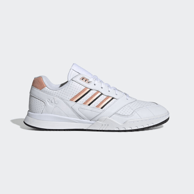 adidas A.r. Trainer EE5398