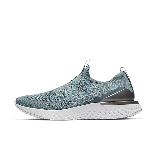 Nike Epic Phantom React Flyknit BV0415-005