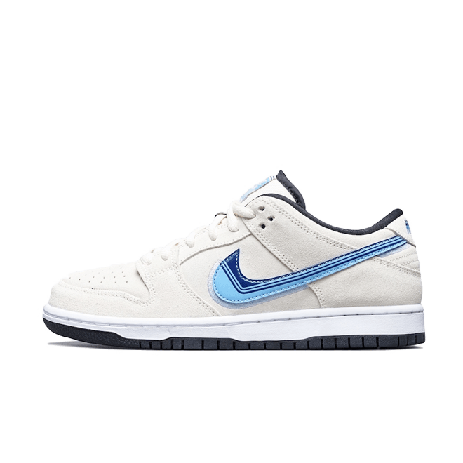 Nike SB Dunk Low 'Truck It' CT6688-200