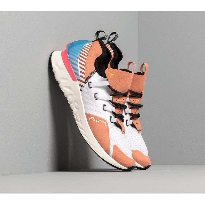 Jordan React Havoc SE JSP White/ Metallic Gold-Terra Blush-Black CK2772-101