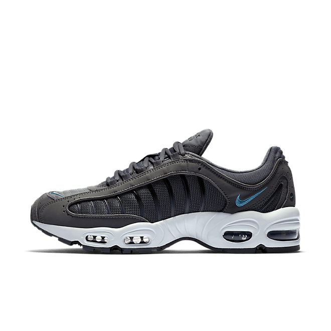 Nike Air Max Tailwind IV CV1637-001