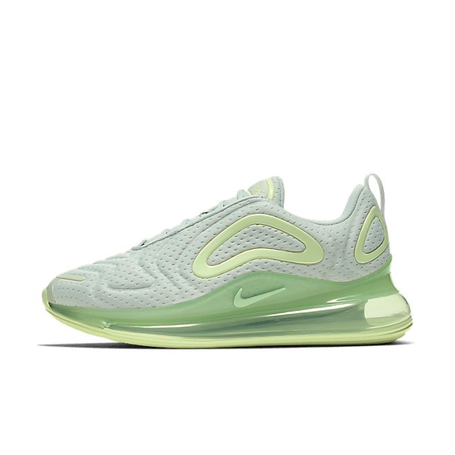 Nike "Air Max 720" CN9506-300