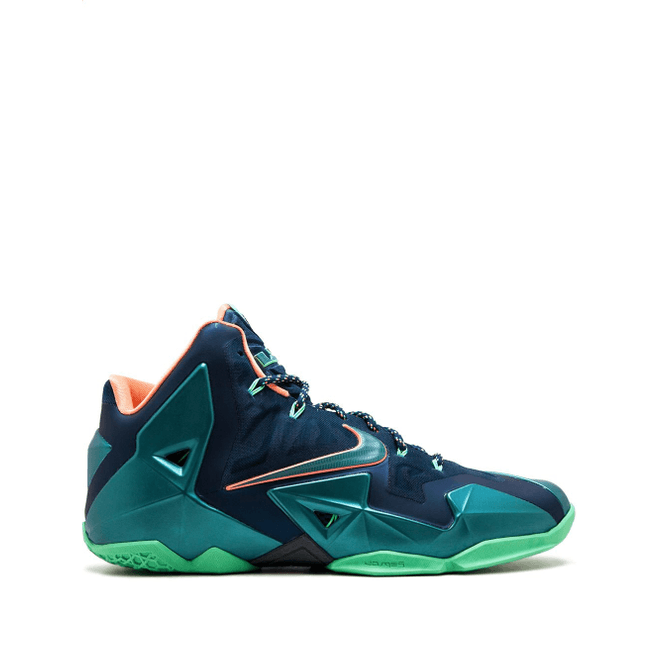 Nike Lebron 11 'Miami vs Akron' 616175-400