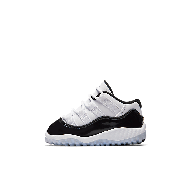 Jordan 11 Retro Low Iridescent (TD) 505836-145