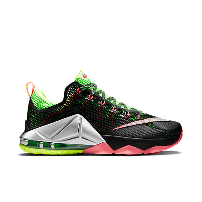 Nike LeBron 12 Low Remix 724557-003