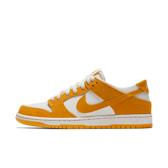Nike SB Dunk Low 'Circuit Orange' 854866-881