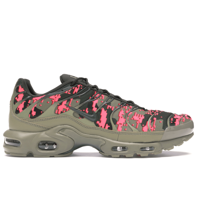 Nike Air Max Plus Digi Camo Olive AJ4858-200