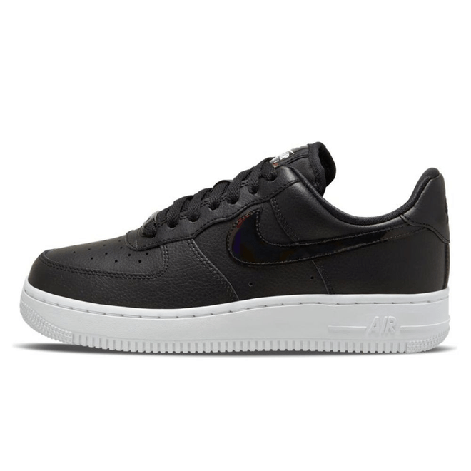 Nike Wmns Air Force 1 '07 Essential CJ1646 001