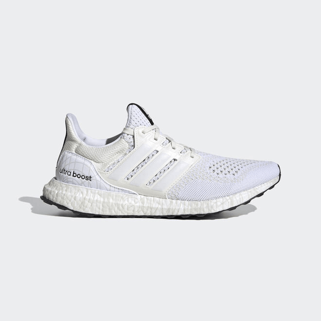 adidas Ultra Boost DNA Star Wars Princess Leia (W) FY3499
