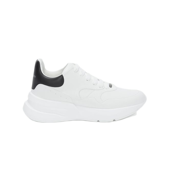 Alexander McQueen Oversized Runner Optic White Black 575425WHRU39034