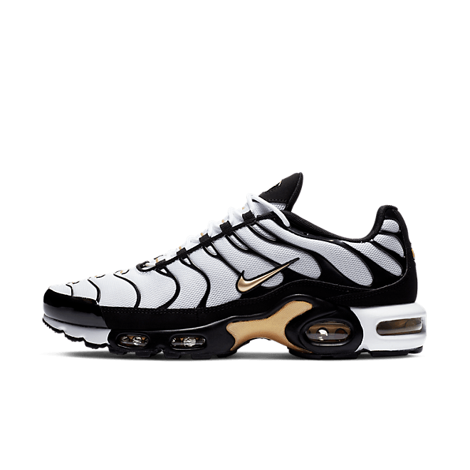 Nike Air Max Plus White Black Metallic Gold CZ9188-001