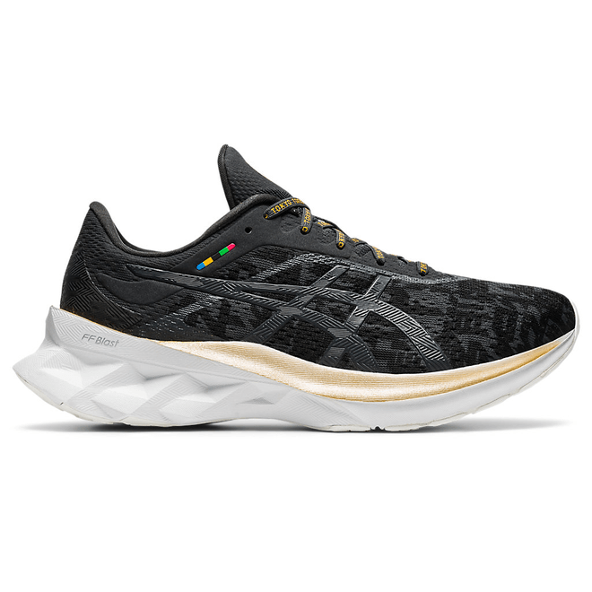 Asics Novablast White 1012A929 001