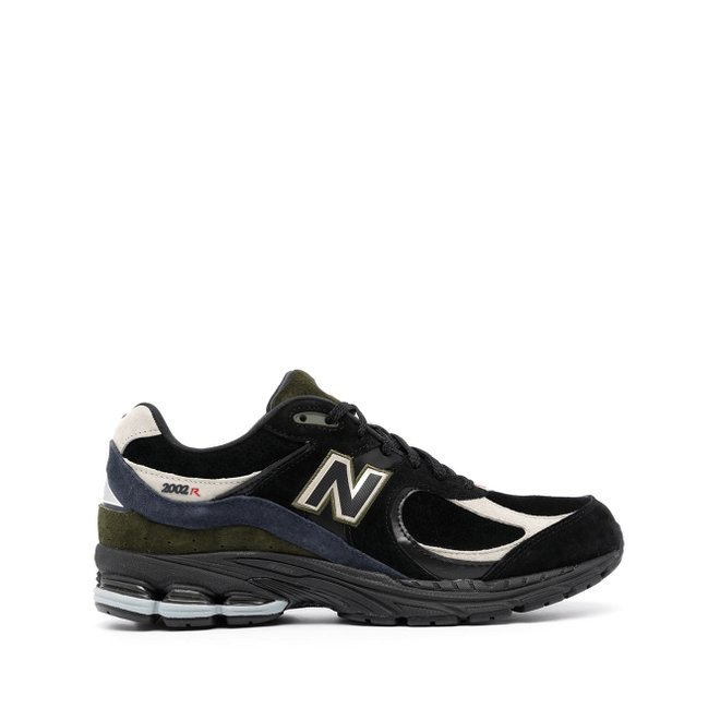 New Balance 2002R ML2002R9