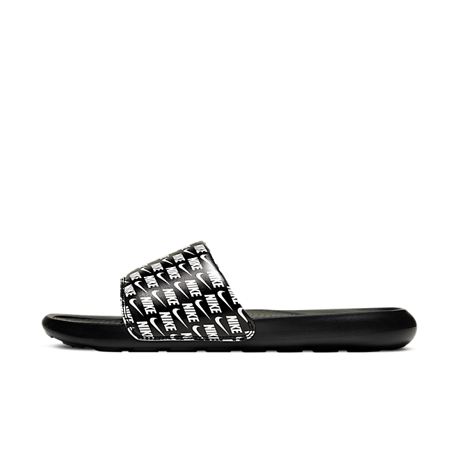 Nike Victori One CN9678-006