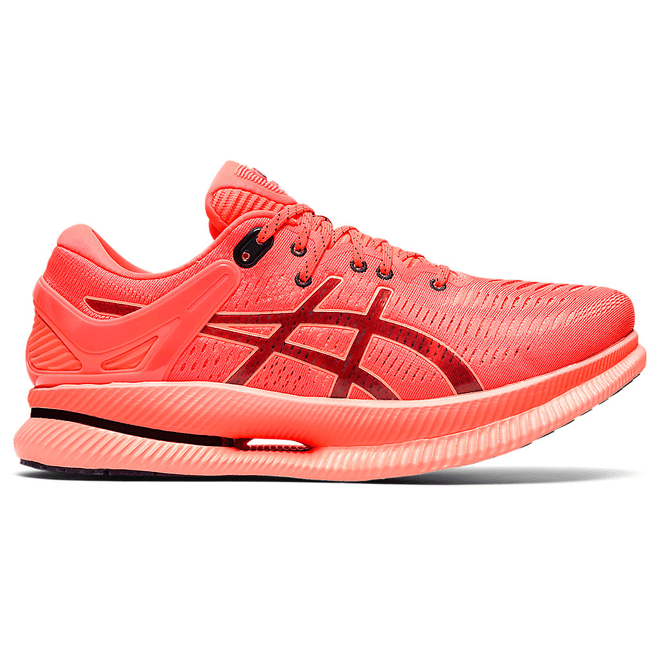 ASICS Metarideâ¢ Sunrise Red 1011A967.700