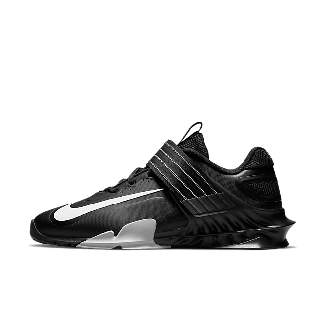 Nike Savaleos CV5708-010