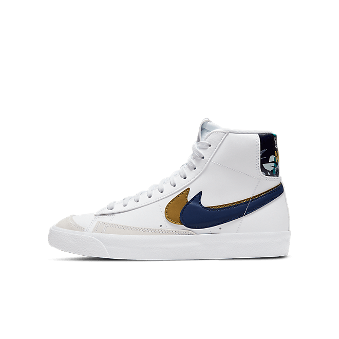 Nike Blazer Mid '77 SE DD1847-102