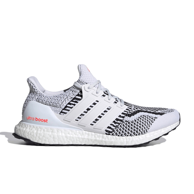 adidas Ultra Boost DNA 5.0 Zebra G54960