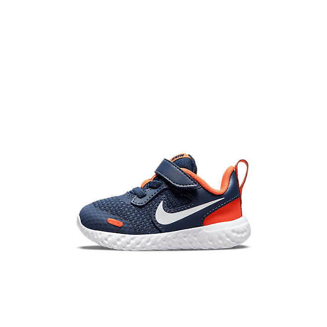 Nike Revolution 5 BQ5673-410
