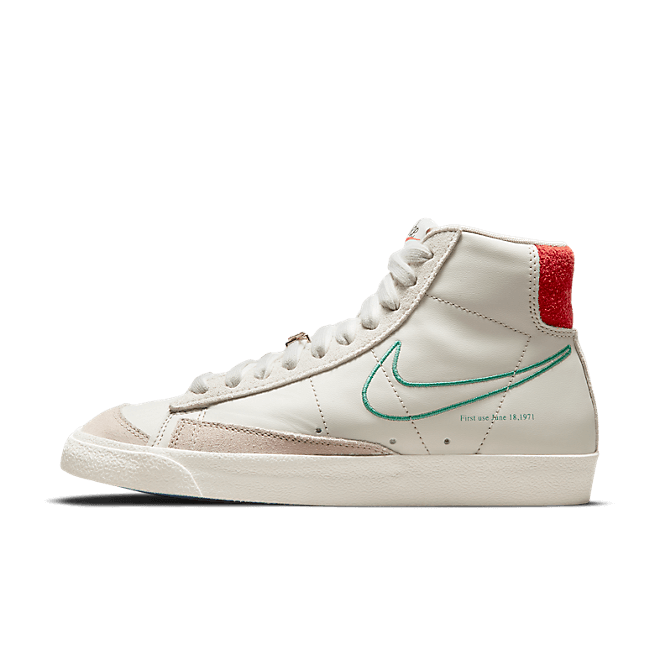 Nike Wmns Blazer Mid ´77 SE  DH6757 001