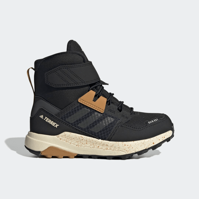 adidas Terrex Trailmaker High COLD.RDY Hiking FZ2611