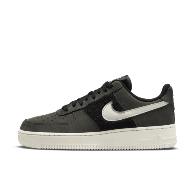 Nike Air Force 1 WMNS 'Black' DO6714-001
