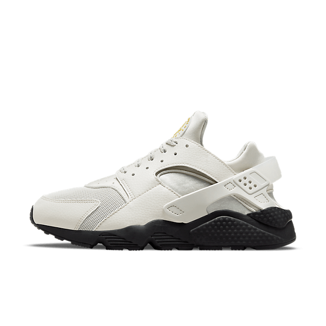 Nike Air Huarache Sail Reflective Mesh DO6388-001