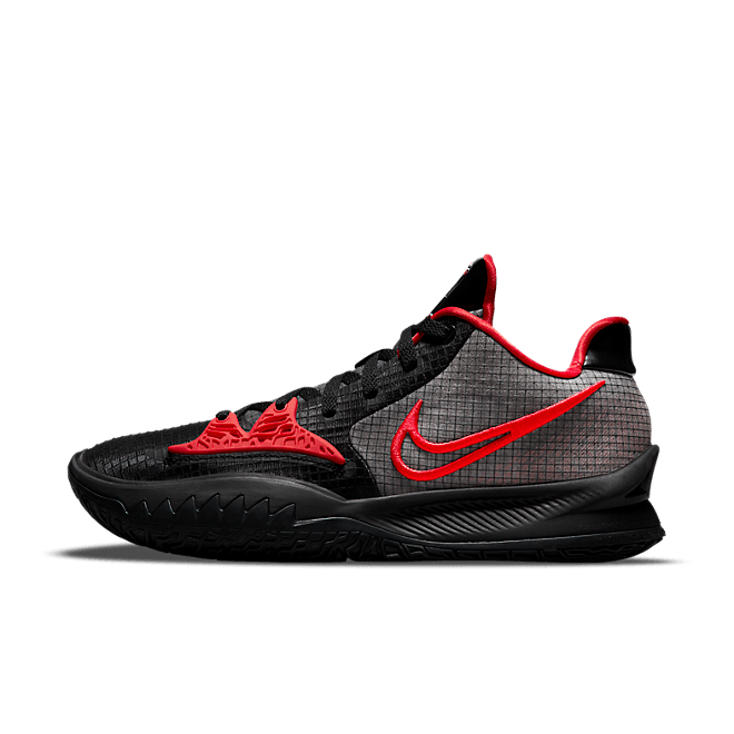 Nike Kyrie 4 Low Bred CW3985-006