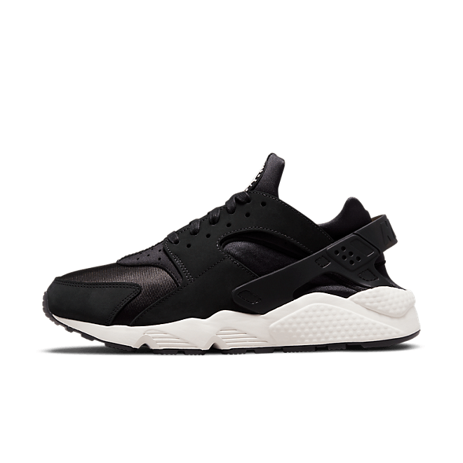 Nike AIR HUARACHE LE DQ8572-001
