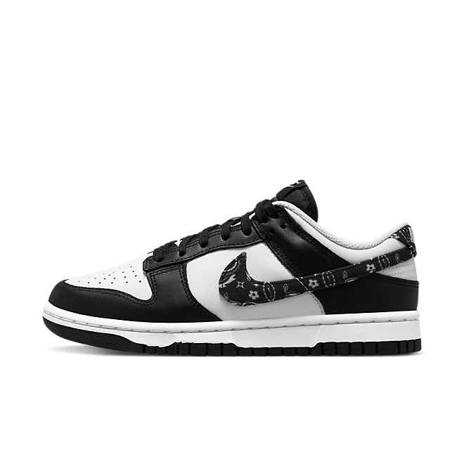 Nike WMNS Dunk Low 'Black' - Paisley DH4401-100